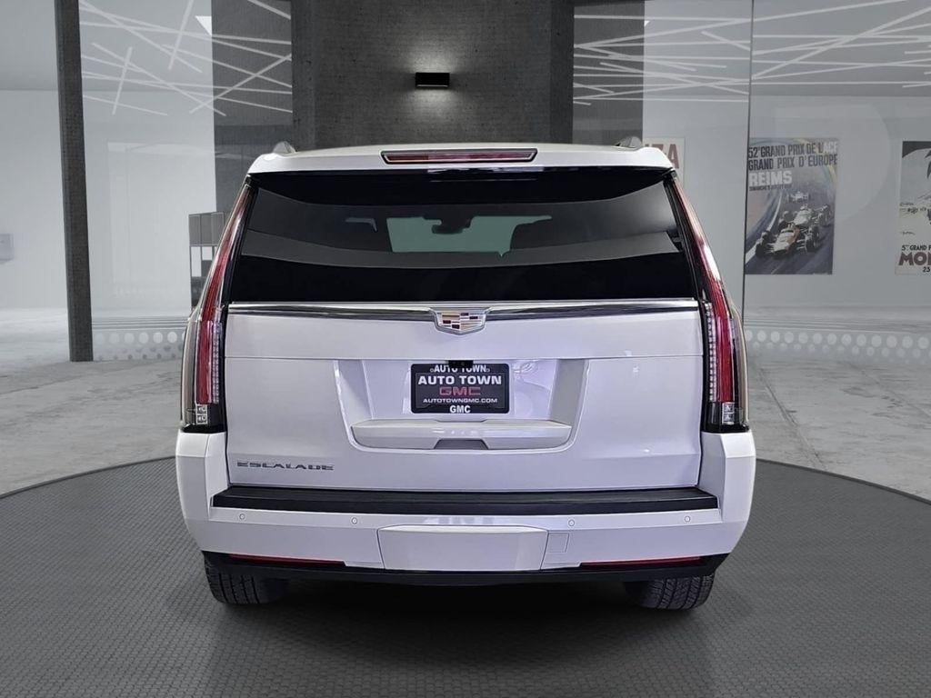 2020 Cadillac Escalade 4WD Luxury