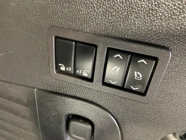 2017 Cadillac Escalade 4WD Premium Luxury
