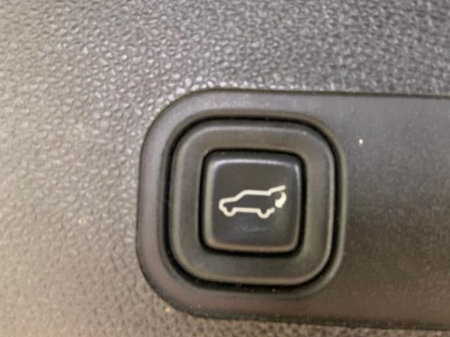 2012 Cadillac Escalade 4WD