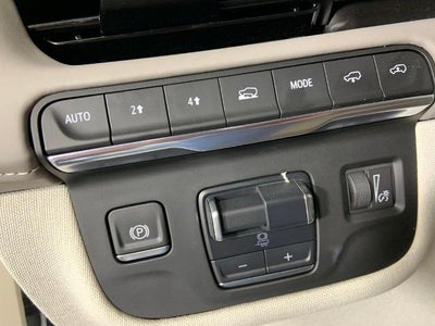 2024 Cadillac Escalade 4WD Sport Platinum