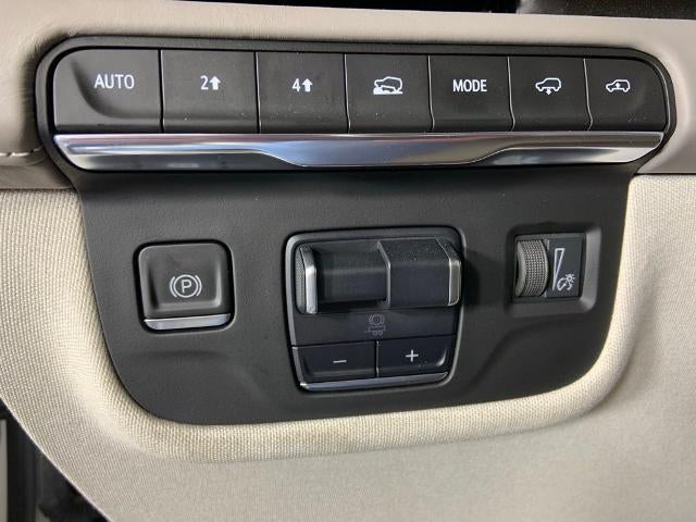 2022 Cadillac Escalade 4WD Sport Platinum