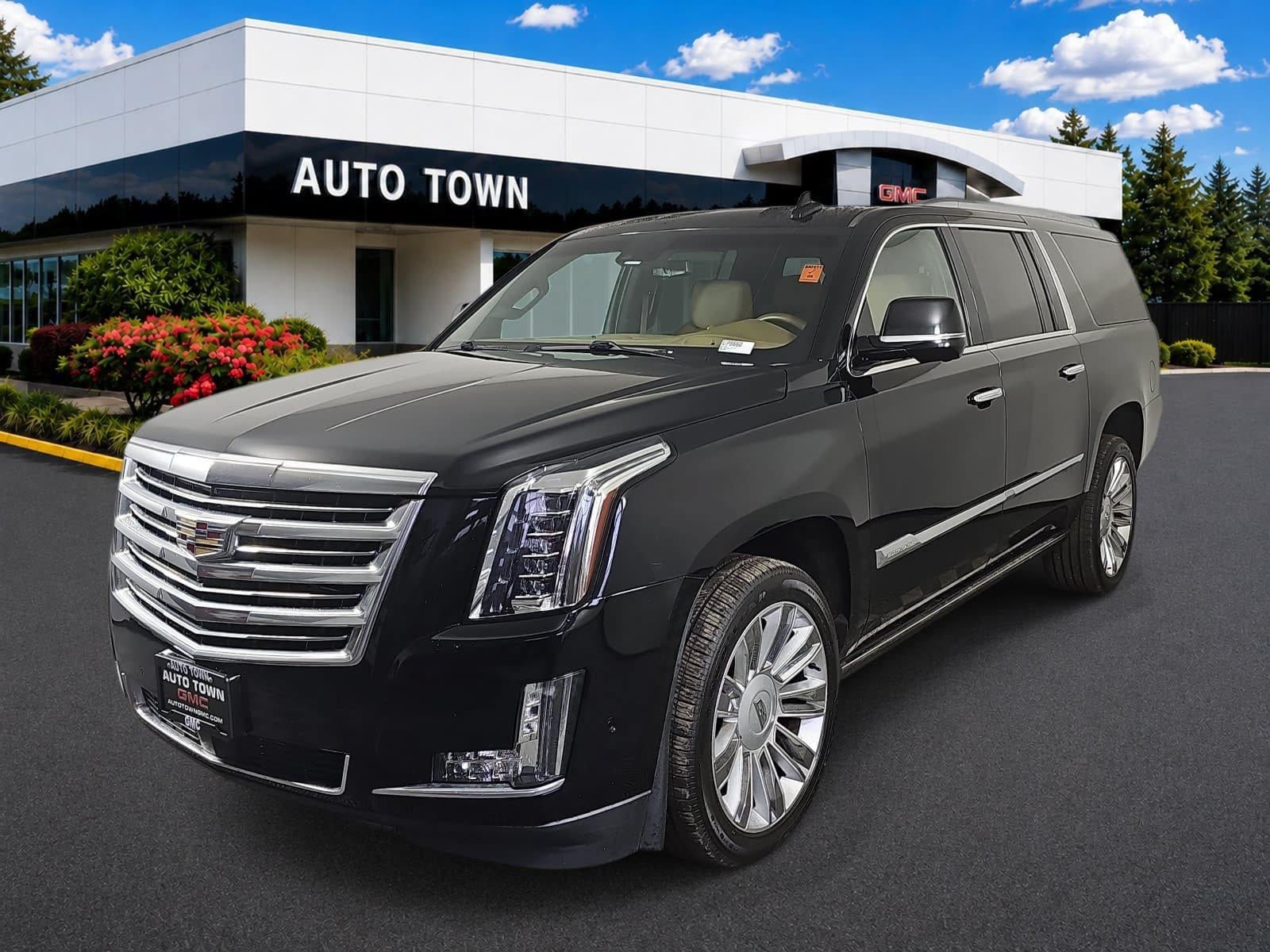 2017 Cadillac Escalade ESV 4WD Platinum
