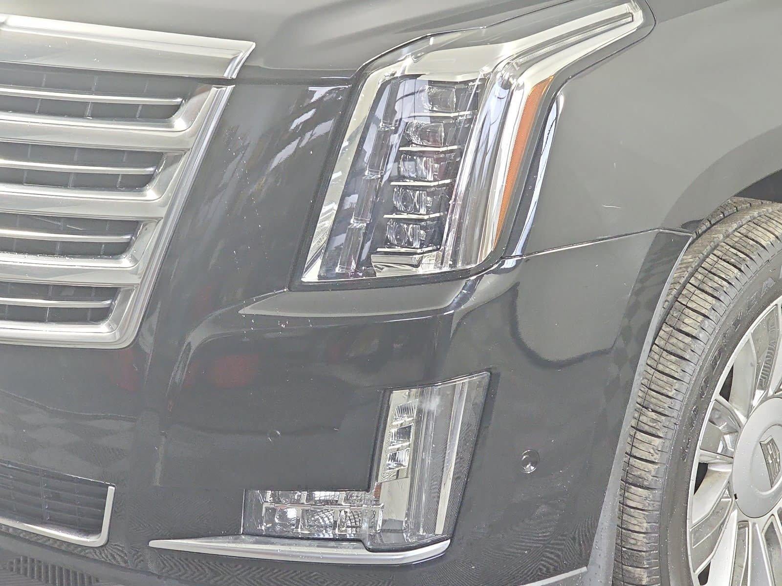 2017 Cadillac Escalade ESV 4WD Platinum