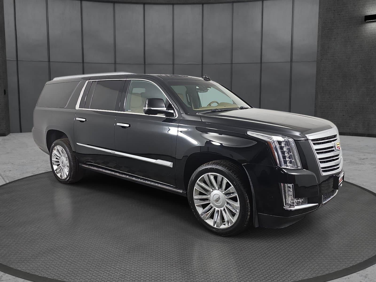 2017 Cadillac Escalade ESV 4WD Platinum