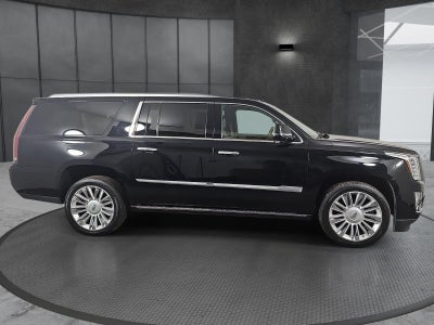 2017 Cadillac Escalade ESV 4WD Platinum