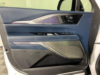 2025 Cadillac ESCALADE IQ AWD Luxury 2