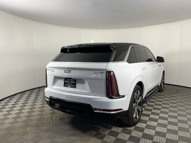 2025 Cadillac ESCALADE IQ AWD Luxury 2