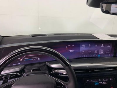 2025 Cadillac ESCALADE IQ AWD Luxury 2