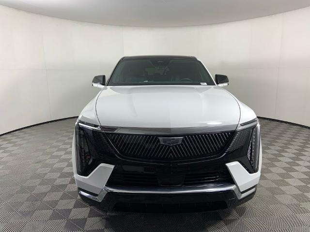 2025 Cadillac ESCALADE IQ AWD Luxury 2