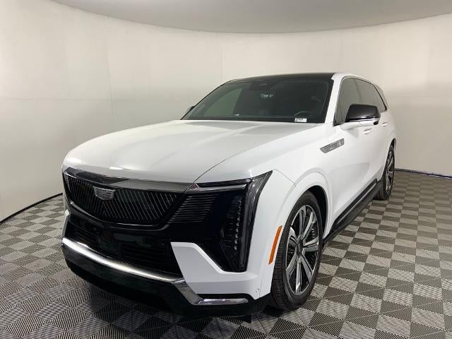 2025 Cadillac ESCALADE IQ AWD Luxury 2