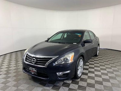 2015 Nissan Altima 4dr Sdn I4 2.5 S