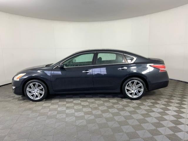 2015 Nissan Altima 4dr Sdn I4 2.5 S