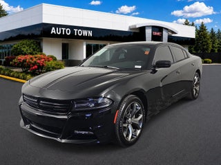 2015 Dodge Charger 4dr Sdn SXT RWD