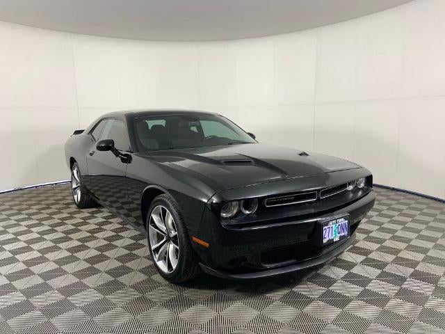 2019 Dodge Challenger SXT RWD