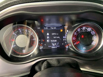 2019 Dodge Challenger SXT RWD