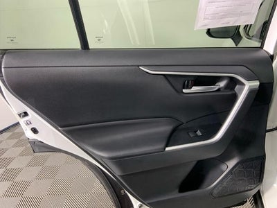 2019 Toyota RAV4 XLE AWD (Natl)