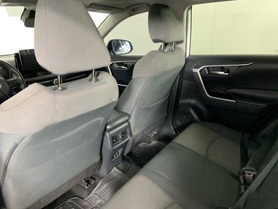 2019 Toyota RAV4 XLE AWD (Natl)