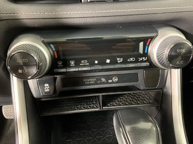 2019 Toyota RAV4 XLE AWD (Natl)