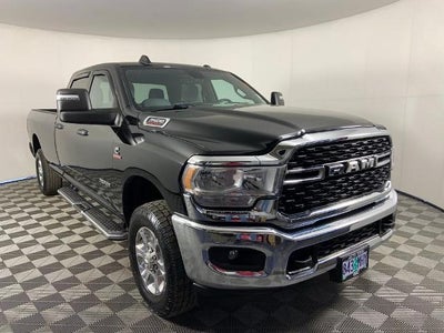 2024 RAM 3500 Big Horn 4x4 Crew Cab 8' Box