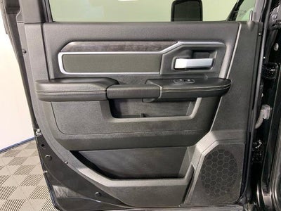 2024 RAM 3500 Big Horn 4x4 Crew Cab 8' Box