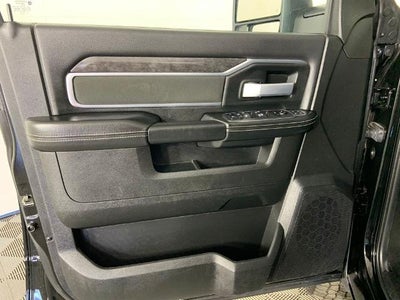 2024 RAM 3500 Big Horn 4x4 Crew Cab 8' Box