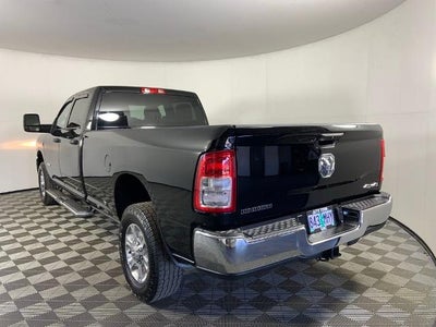 2024 RAM 3500 Big Horn 4x4 Crew Cab 8' Box