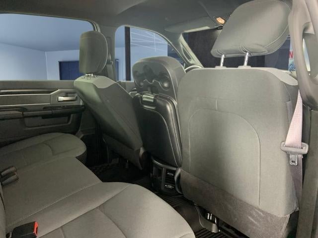 2021 RAM 3500 Big Horn 4x4 Crew Cab 8' Box