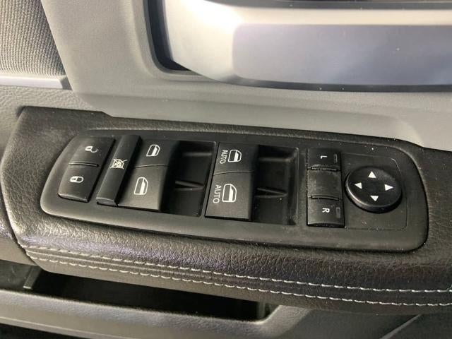 2021 RAM 3500 Big Horn 4x4 Crew Cab 8' Box