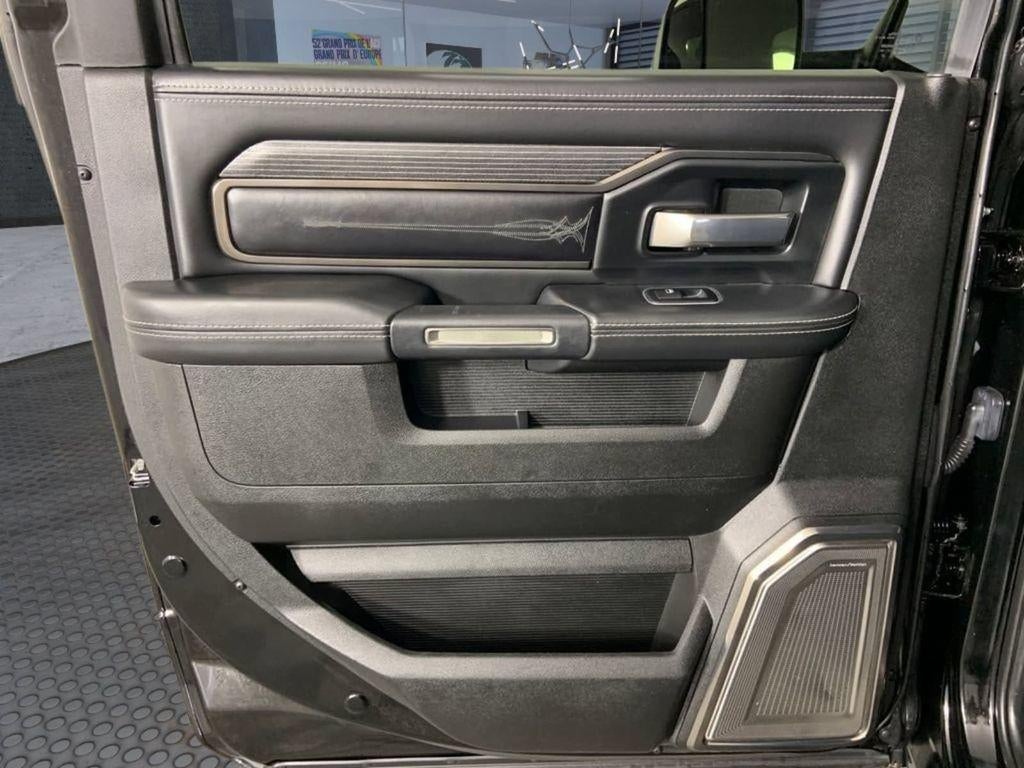 2021 RAM 3500 Limited 4x4 Mega Cab 6'4" Box
