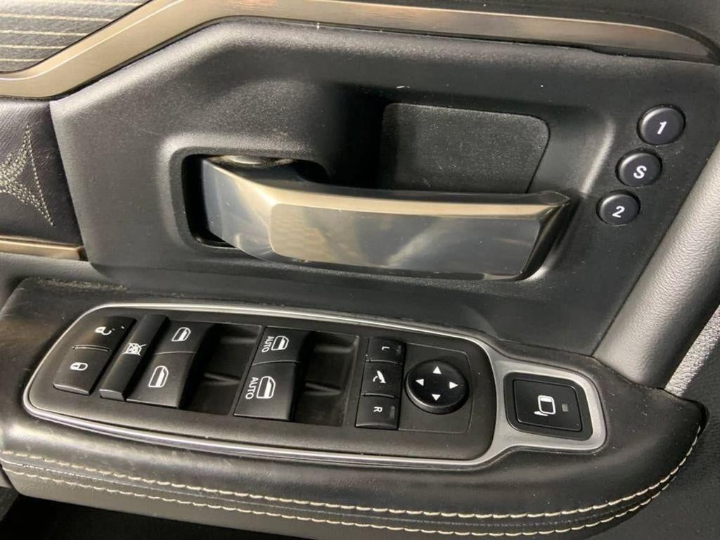 2021 RAM 3500 Limited 4x4 Mega Cab 6'4" Box