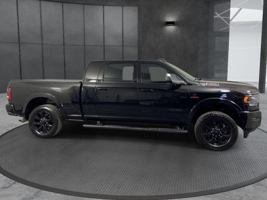 2021 RAM 3500 Limited 4x4 Mega Cab 6'4" Box