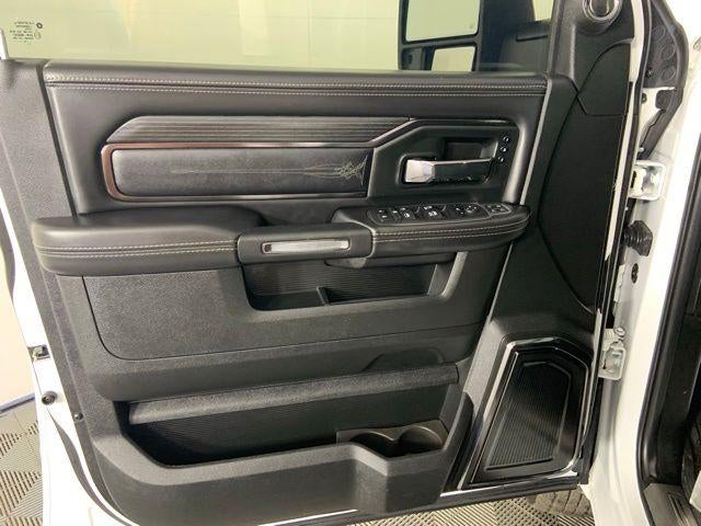 2024 RAM 3500 Limited 4x4 Crew Cab 8' Box