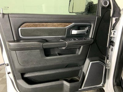 2020 RAM 2500 Laramie 4x4 Crew Cab 6'4" Box