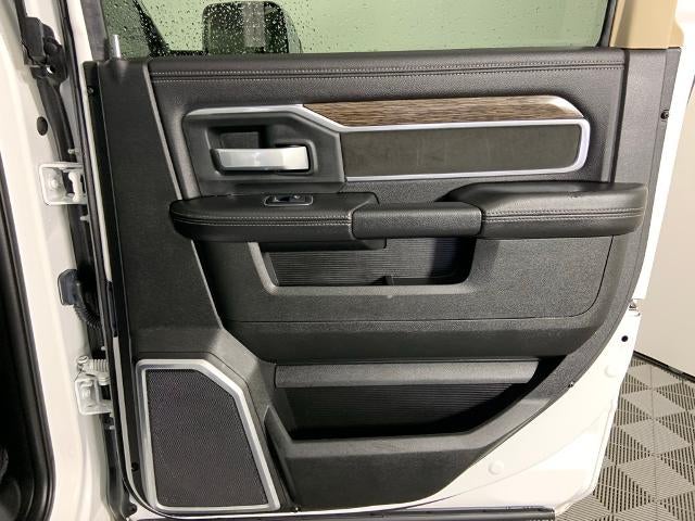 2020 RAM 2500 Laramie 4x4 Crew Cab 6'4" Box