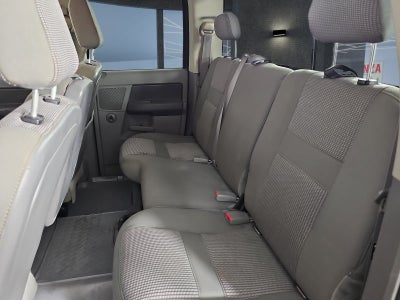 2006 Dodge Ram 3500 4WD Quad Cab 8 Ft Box DRW SLT