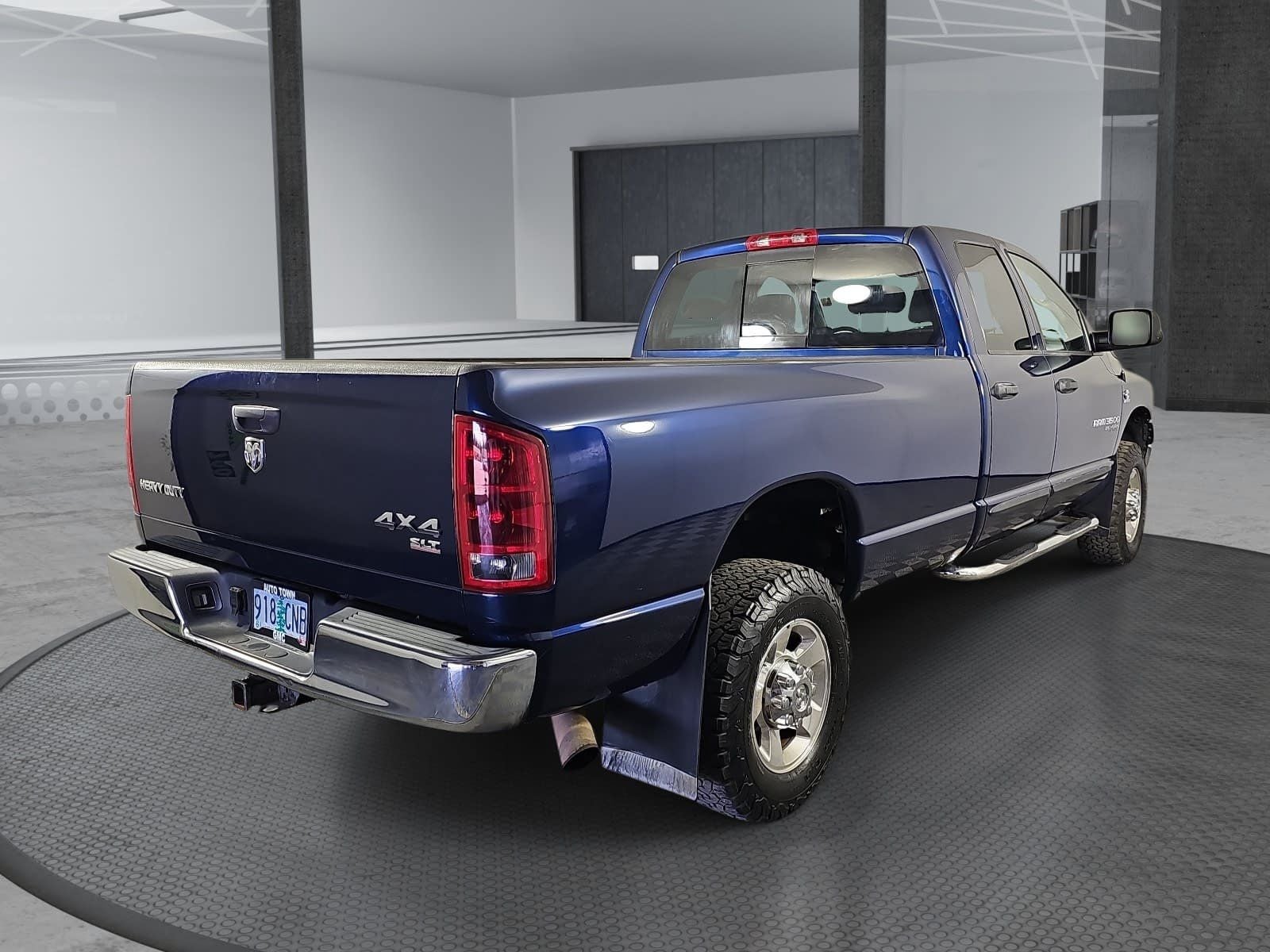 2006 Dodge Ram 3500 4WD Quad Cab 8 Ft Box DRW SLT