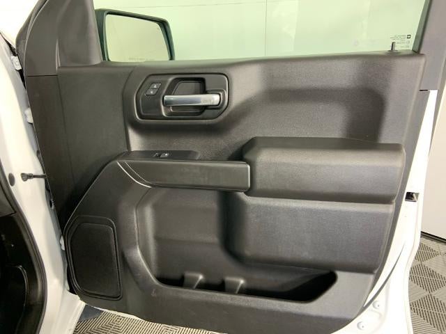 2022 Chevrolet Silverado 1500 Crew Cab Standard Box 4-Wheel Drive Custom