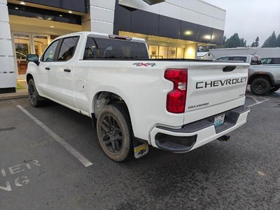 2022 Chevrolet Silverado 1500 Crew Cab Standard Box 4-Wheel Drive Custom