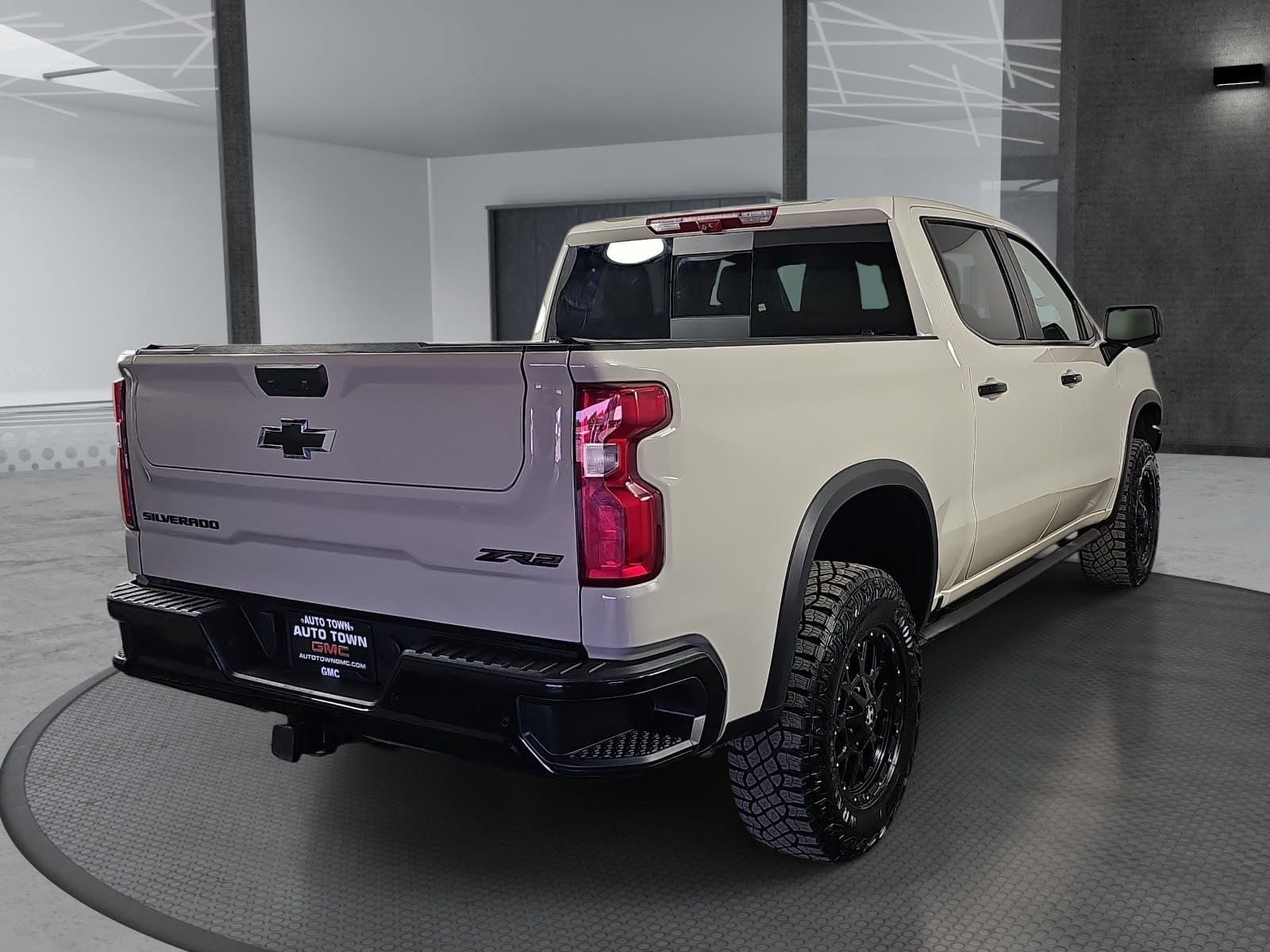 2026 Chevrolet Silverado 1500 Crew Cab Short Box 4-Wheel Drive ZR2