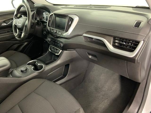 2024 GMC Terrain FWD 4dr SLE