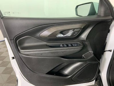 2024 GMC Terrain FWD 4dr SLE