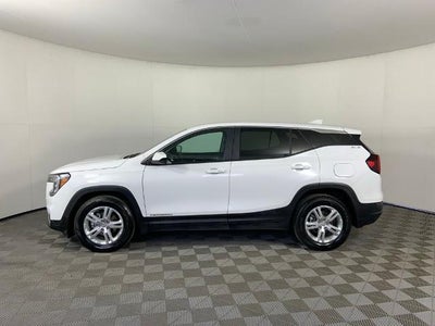 2024 GMC Terrain FWD 4dr SLE