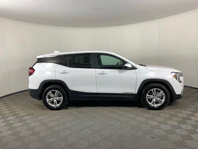 2024 GMC Terrain FWD 4dr SLE