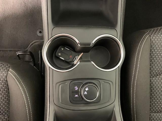 2024 GMC Terrain FWD 4dr SLE