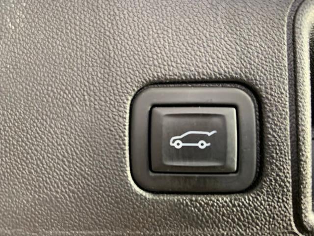 2024 GMC Terrain FWD 4dr SLT