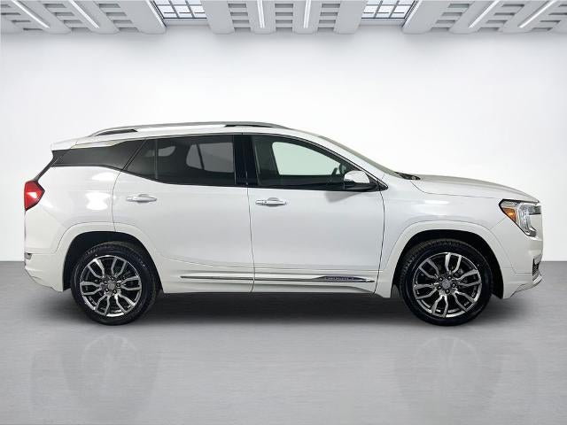 2022 GMC Terrain AWD Denali