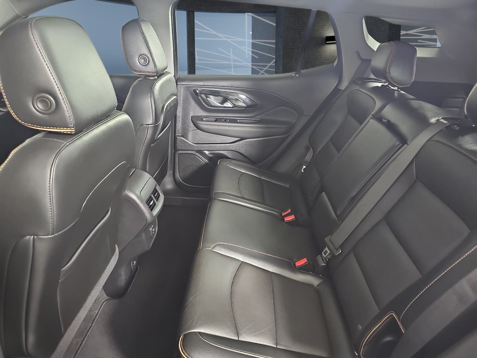 2023 GMC Terrain AWD 4dr AT4