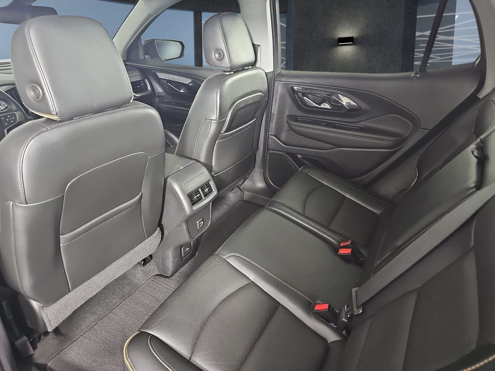 2023 GMC Terrain AWD 4dr AT4