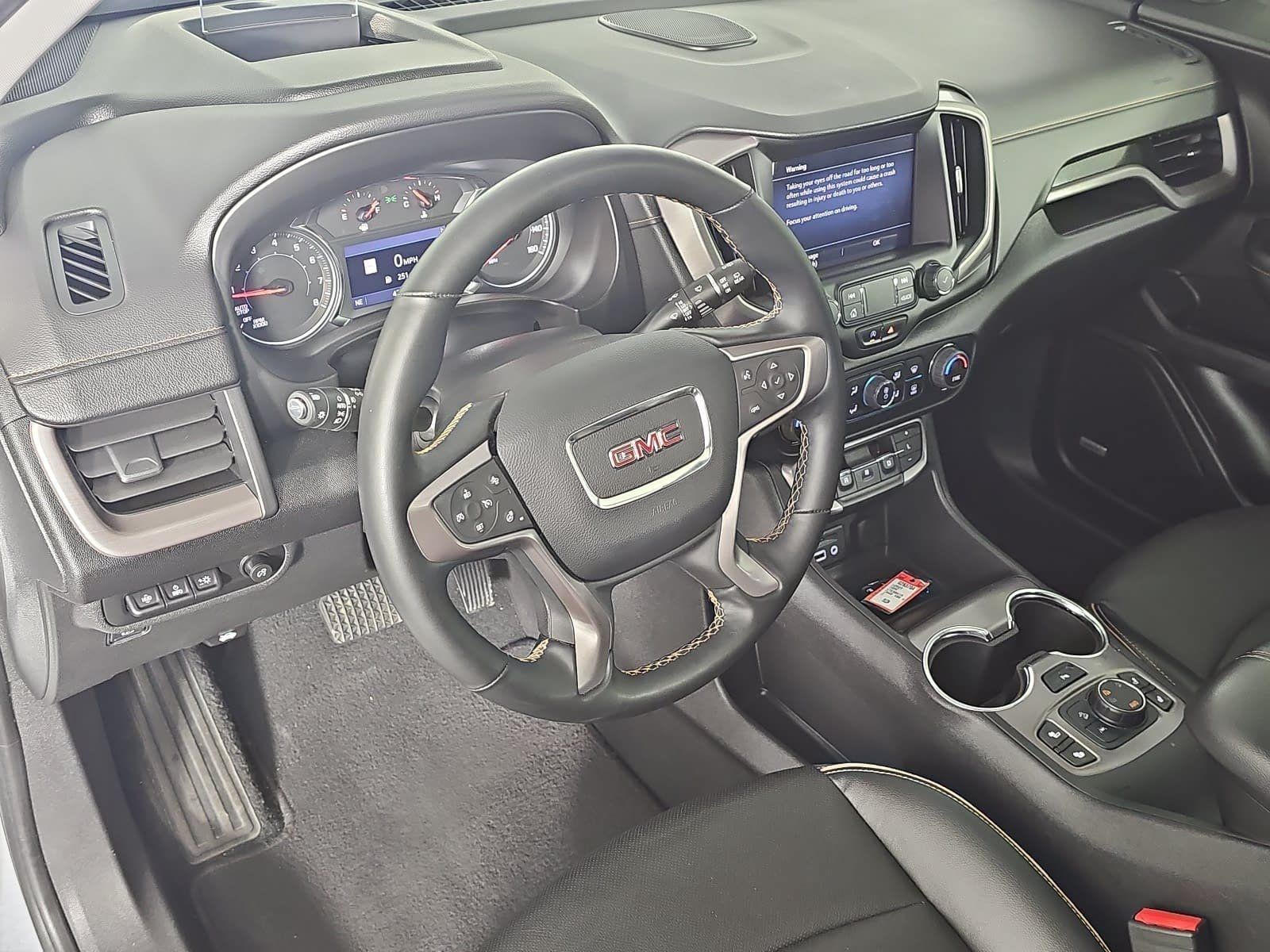 2023 GMC Terrain AWD 4dr AT4