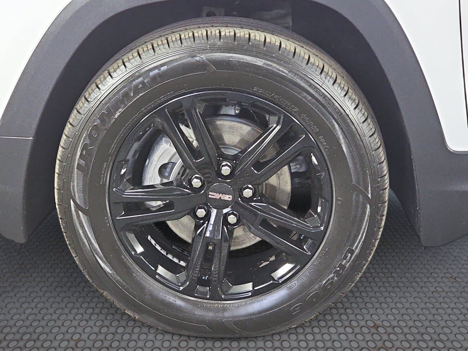 2023 GMC Terrain AWD 4dr AT4